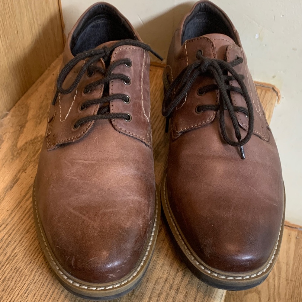 LUCA FERRI Classic Brown Leather Derby Shoes for Men